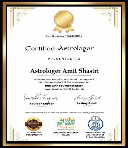 Astrologer Amit Shastri